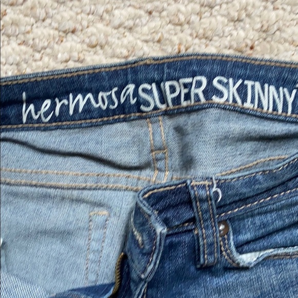 EUC Bullhead skinny jeans size 3R - Picture 2 of 5